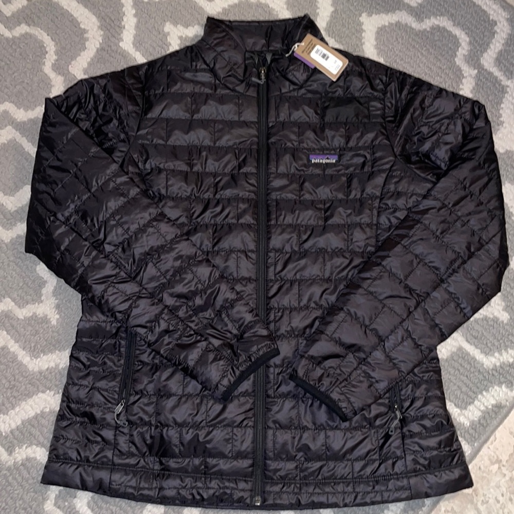Patagonia womens XL nano puff jacket